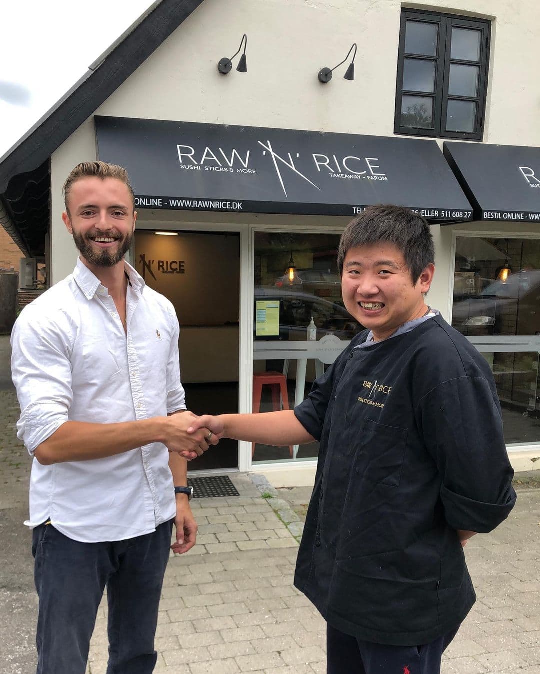 Business handshake for website creation